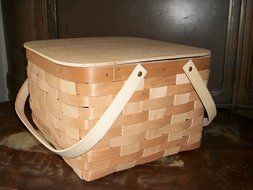 Picnic Pie Basket Handmade in USA N2