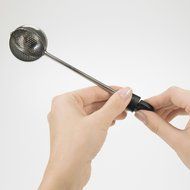 OXO Good Grips Twisting Tea Ball N3