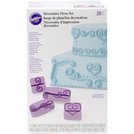 Wilton 2104-0238 19-Piece Scrolls Borders Design Press set