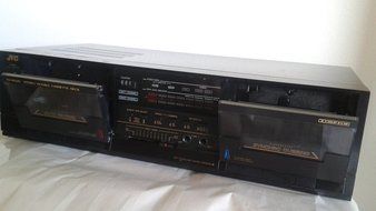 JVC TD-W220 Recordable Stereo Double Cassette Tape Deck Complete with Audio Vido Cables and Digital PDF Service... N3