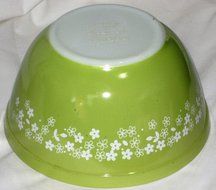 Vintage Corning Pyrex Light Green Spring Blossom 1 1/2 Quart Mixing Nesting Batter Bowl USA N2