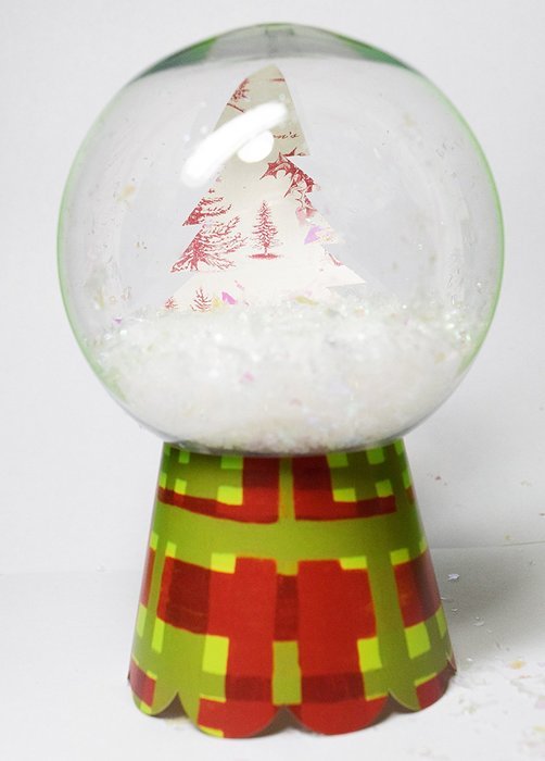 Green and Red Plaid Christmas Cupcake Wrappers Decorations for Holiday Food Gifts 36 Pieces by Confetti Couture... N4