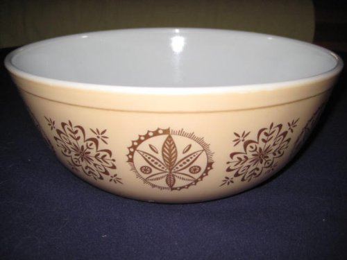 Vintage Pyrex 1958 Promotional " Hex Signs " Pattern Large 4 Quart Mixing Nesting Batter Bowl N2