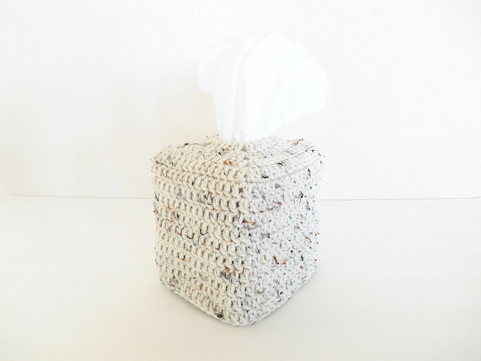 Crochet Tissue Box Cozy, Bathroom Tissue Box Cover Aran Fleck