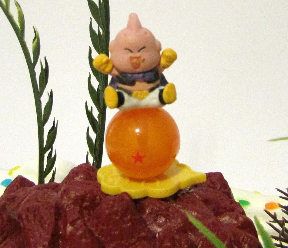 Dragon Ball Z Birthday Cake Topper Set Featuring Dragon Ball Z Characters and Themed Decorative Accessories N6