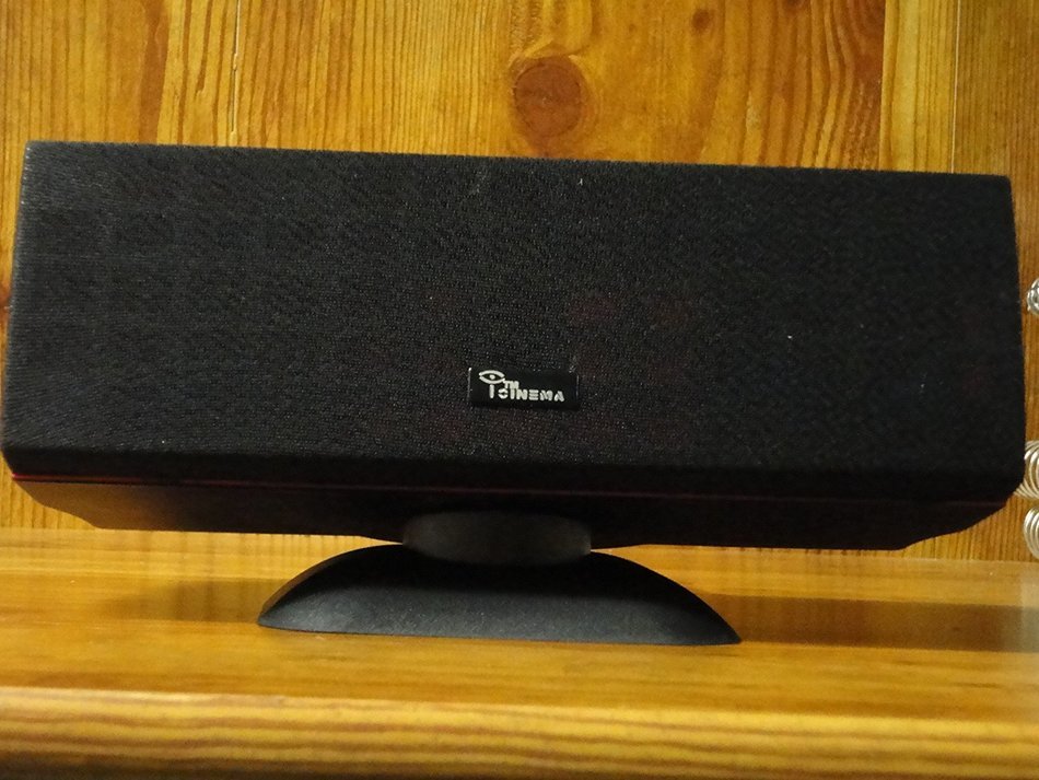 Diving Home Surround Speaker System $2000.00 Retail Price N7