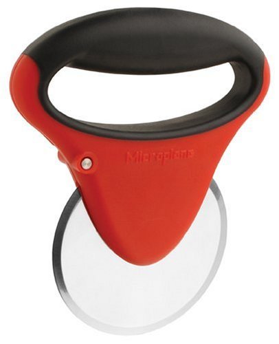 Microplane 48105 Pizza Cutter N3
