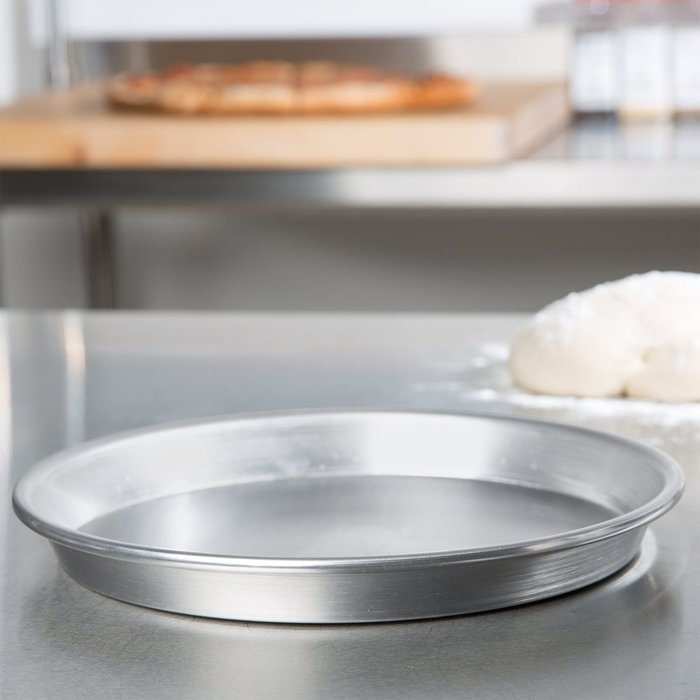 American Metalcraft ADEP9 9" x 1" Standard Weight Aluminum Tapered / Nesting Dish Dish Pizza Pan N2