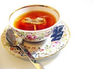 Lipton Yellow Label Tea 100 Tea Bags 200g. (2g. per Bag) 1 Box. N3