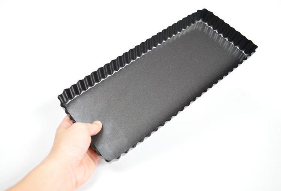 Lautechco 14-inch Non-Stick Quiche Pan (Rectangle) With Removable Bottom N3