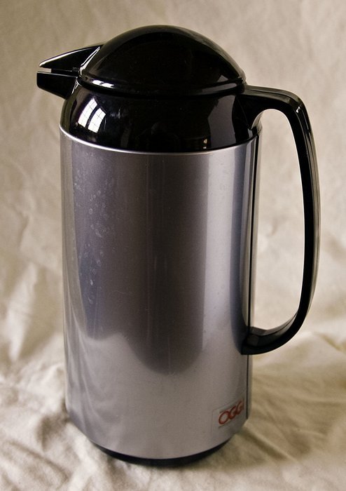 OGGI 34 OZ THERMAL VACUUM CARAFE WITH STAINLESS STEEL LINER AND PRESS BUTTON TOP N2