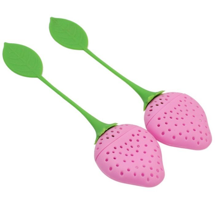 2pcs Cute Strawberry Silicone Tea Leaf Strainers Herbal Spice Infusers Filters N3