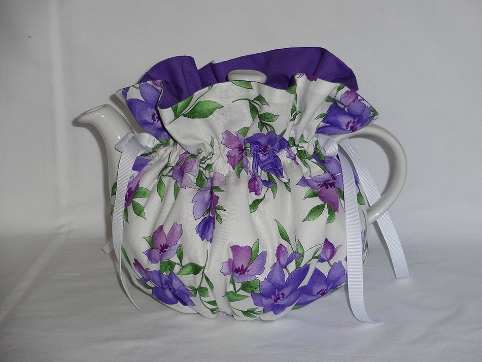 Pretty Violets 6 Cup Reversible Tea Pot Cozy