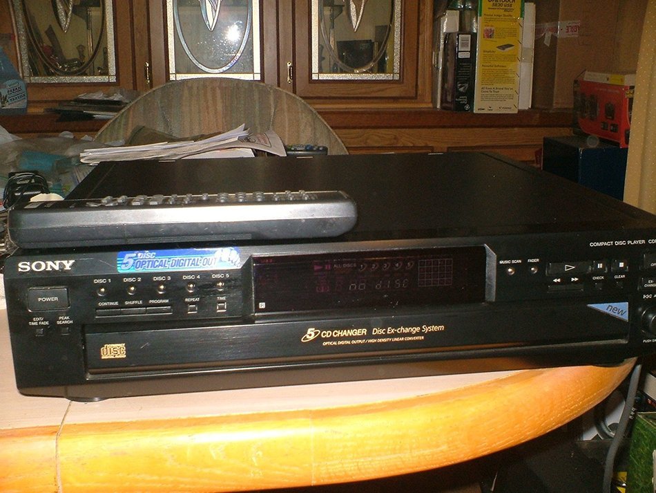 Sony CDP-CE345 5-CD Changer (Discontinued by Manufacturer) N5