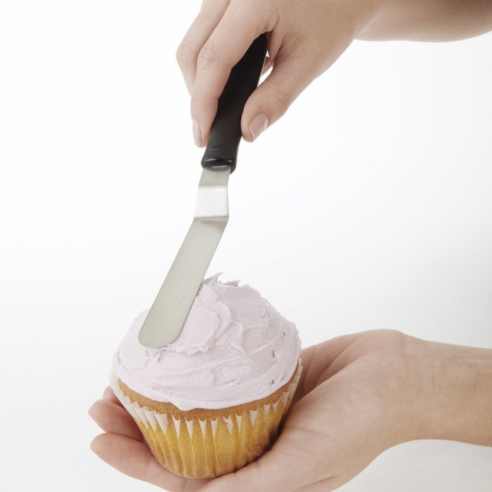 OXO Good Grips Offset Icing Spatula N6