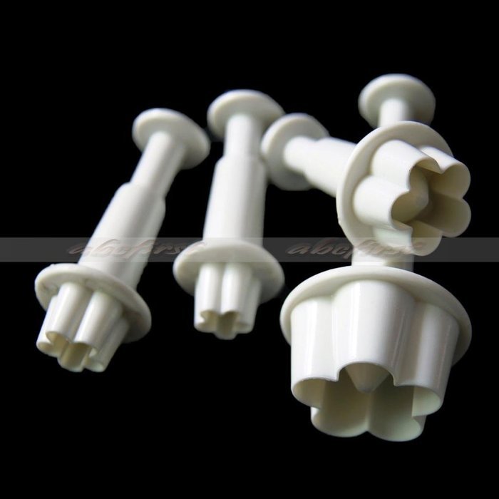 Generic 4Pcs/Set Plum Flower Plunger Cutter Mold Sugarcraft Fondant Cake Decorating DIY Tool(White) N3