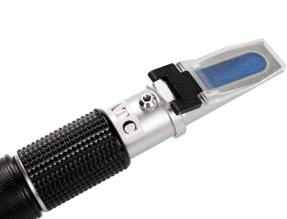 Brix Honey Refractometer High Measuring Range Honey Tester-Baume degrees 38-43 Percentage and Brix 58-92 Percentage N3