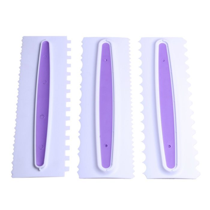 MuLuo Plastic Sawtooth Shape Cake Cream Smoother Scraper Spatula Tools N4