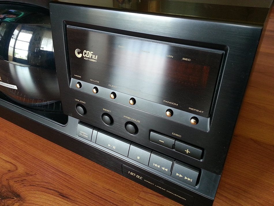 Pioneer PD-F907 101 Compact Disc Player Black N6