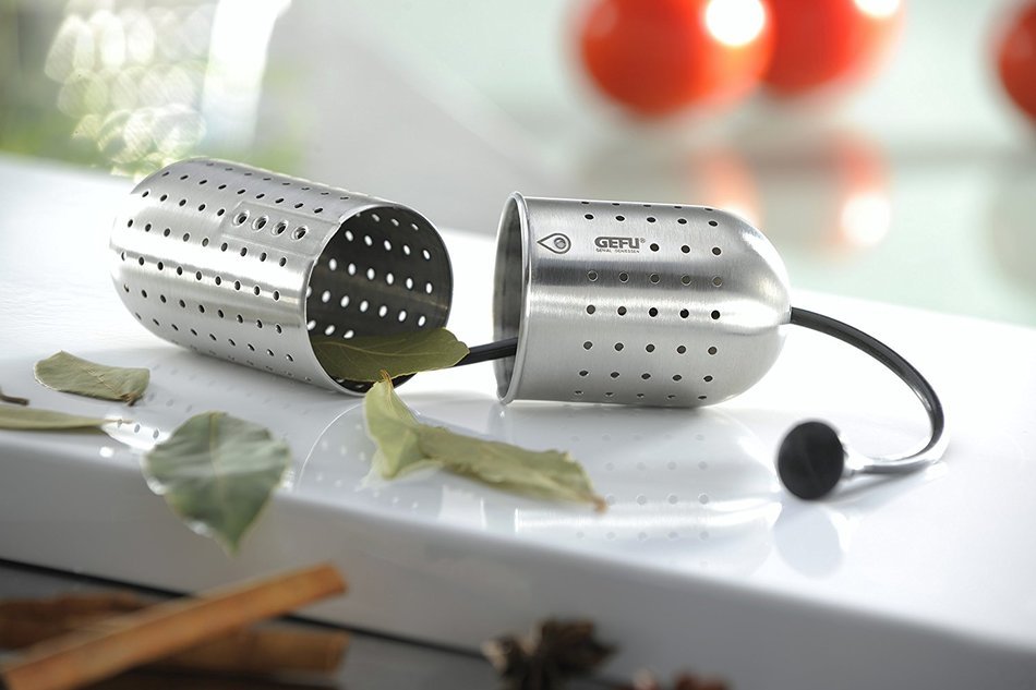 Gefu GUSTO Adjustable Stainless Steel Tea & Spice Infuser / Strainer N4
