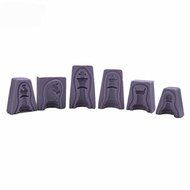 HT BAKEWARE | Chess Pieces Set Silicone Mold (12 Pieces) N5