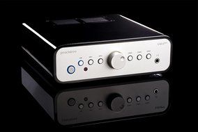 Peachtree Audio SONADAC Digital to Analog Converter/Preamp/Headphone Amplifier (High Gloss Black) N3