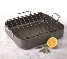 Oneida 16.5-inch 13.5-inch Hard Anodized Aluminum Roaster with Non-Stick U-rack