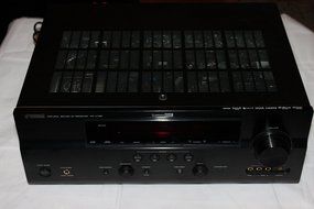 Yamaha Rx-v765 7.2 Channel High Power Home Theater Hd Receiver Hdmi 1080p Upscal Good Gift Ship Worldwide Fast... N5