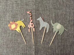 Skylove Set of 24 Pieces Cute Animals Giraffe Elephant Lion Zebra Dinosaurs Dessert Muffin Cupcake Toppers for... N3