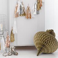 Talking Tables Decadent Dec's Metallic Tassel Decorative Garland, 3m, Gold N3