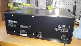 TECHNICS SL-MC410 110 + 1 CD CHANGER 1 BIT MASH DIGITAL CONVERTER N8