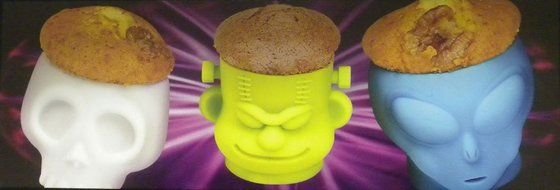 3 Monsters Silicone CUPCAKE Baking CUPS pan Molds - Halloween Party skeleton Skull Frankenstein Alien