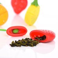 Tea Bag Infuser-Senbowe&trade; 4 Pack Colorful Strawberry &amp; Lemon Genuine Premium Silicone Reusable Tea Ball Infuser... N3