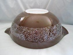 1970s Vintage Pyrex " Woodland " Brown Cinderella Nesting Batter Mixing Bowl 444 - 4l N2