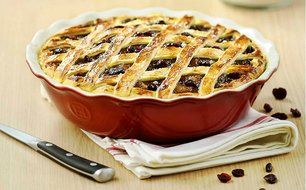 Emile Henry Made In France HR Modern Classics Pie Dish, 9", Red N6