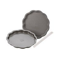 Sweet Creations Scallop Layer Cake Pan Set with Leveling Knife N6