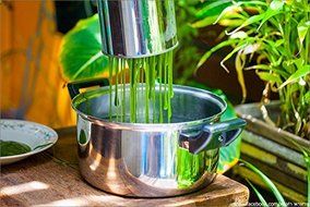 Good@ Thai Traditional Kitchenware for LOD CHONG Cendol Imilk Stianless Mold Thai dessert.Milk Medium Size N2
