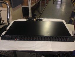 YAMAHA Graphic Equalizer Model GQ1031BII N2