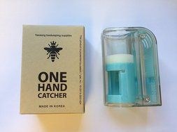 Queen Bee Catcher / Cage, One Hand - Beekeeping Tools New