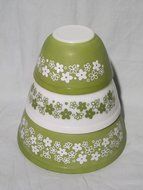 Vintage 1970's Pyrex " Spring Blossom 1 - Crazy Daisy " Nesting Batter Mixing Bowls - 1 1/2 pint, 1 1/2 quart... N2