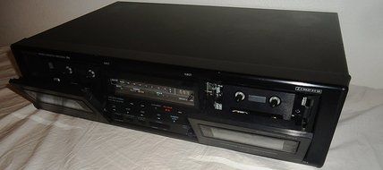 Onkyo TA-RW303 Dual Cassette Stereo Tape Deck With Auto Reverse and AV Cables Music Audio Sound - VERY RARE N2