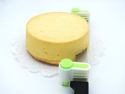 2PCS DIY Cake Slicer , Stratification Auxiliary , Bread Slice , Toast Cut, 5 Layers Leveler Slicer , Kitchen Fixator... N8