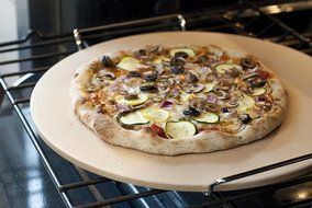 Pizzacraft PC0002 15' x 12.1' Rectangle Ceramic Baking/Pizza Stone with Wire Frame N6