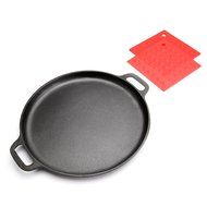 Cast Iron Pizza Pan, 14 inch, with 2 potholders N4