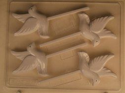 Dove in flight W045 Wedding chocolate candy mold