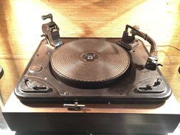 Gerrard Model RC88/4 Vintage Turntable Made England Shure Stylus Record Player N2