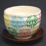 Kutani Yaki(ware) Japanese Yunomi Tea Cup Chrysanthemum N4