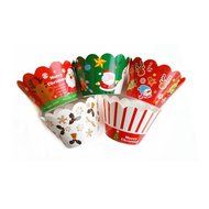 Yunko 50 Count Merry Christmas Scalloped Cupcake Muffin Baking Molds N2