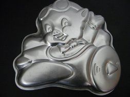 Wilton Porky the Pig Cake Pan