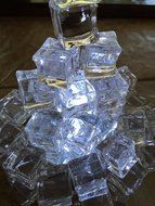 60 PCS Crystal Clear Acrylic Ice Cubes Square Shape, for Photography Props or Home And Kitchen Decoration.By Sunrise... N2